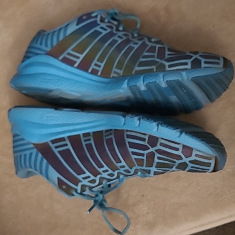 Salming Speed 8 Women's Running shoe Size 7.5 medium width - Picture 3 of 8